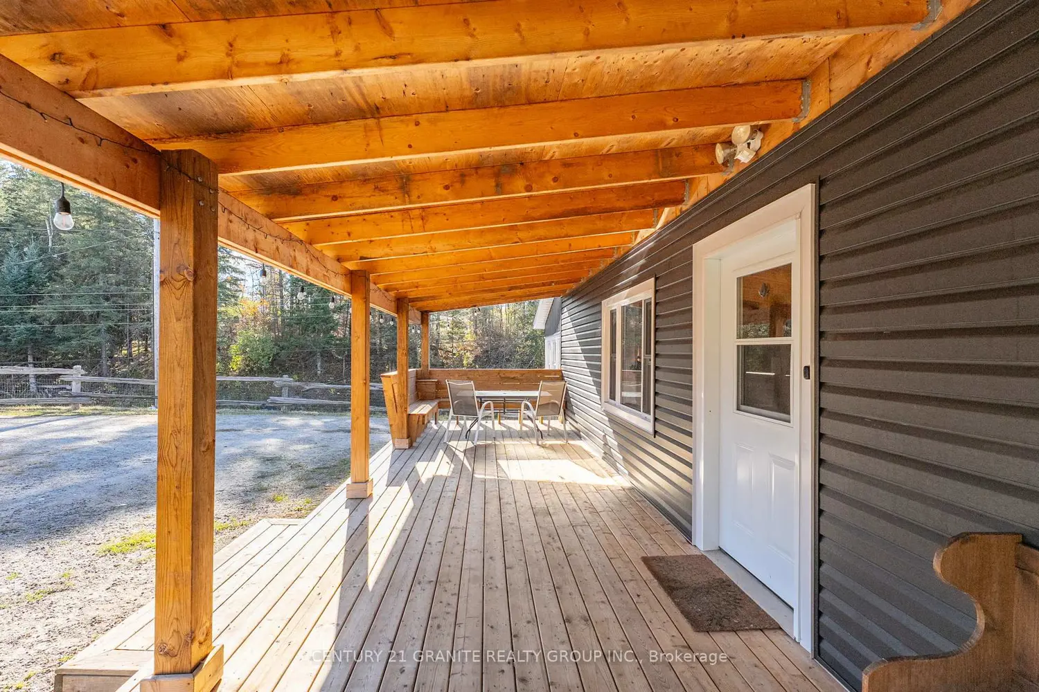 Additional image 16 of 993 Detlor Road