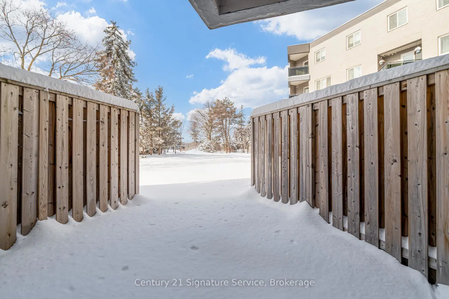 Additional image 17 of 2001 Bonnymede Drive 15