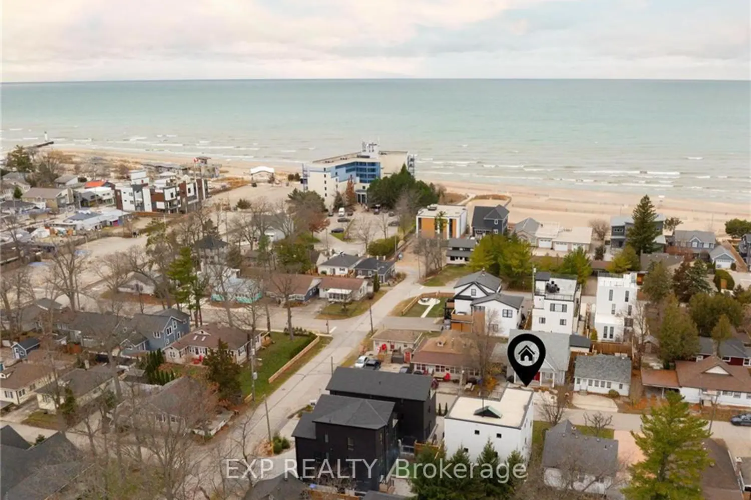 Additional image 17 of 26 Huron Street