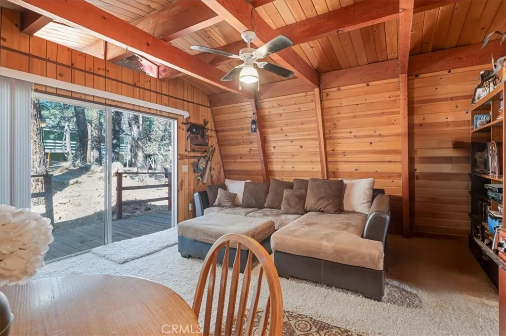 Additional image 45 of 813 Cedar Lane, Sugarloaf, CA 92386