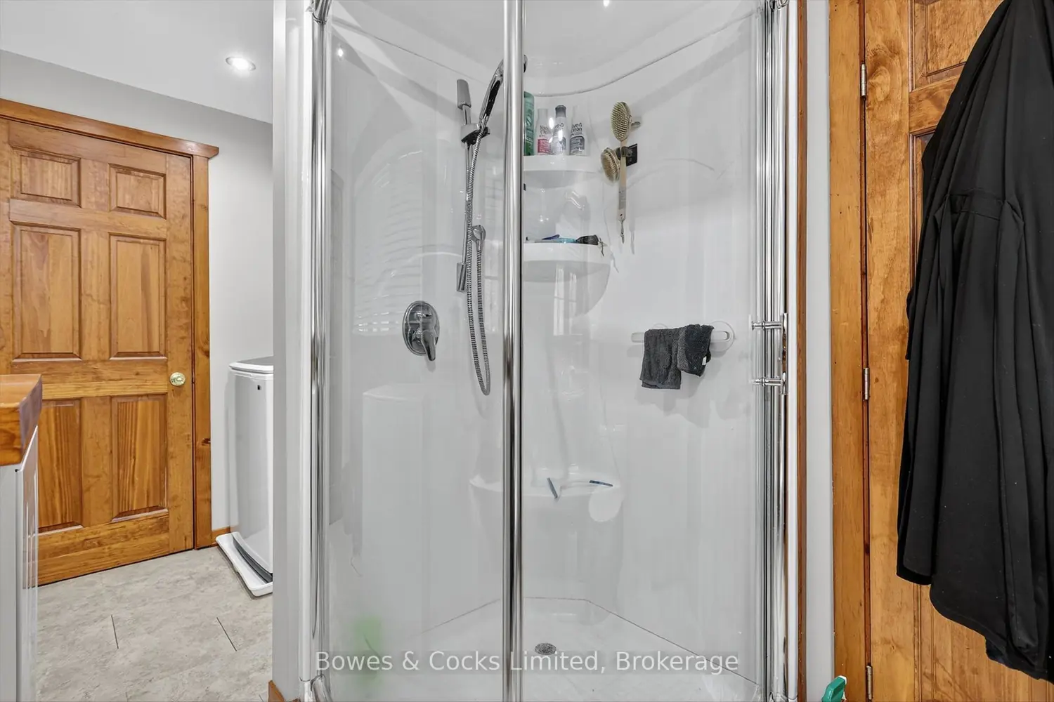 Additional image 7 of 82 Bay Lake Road