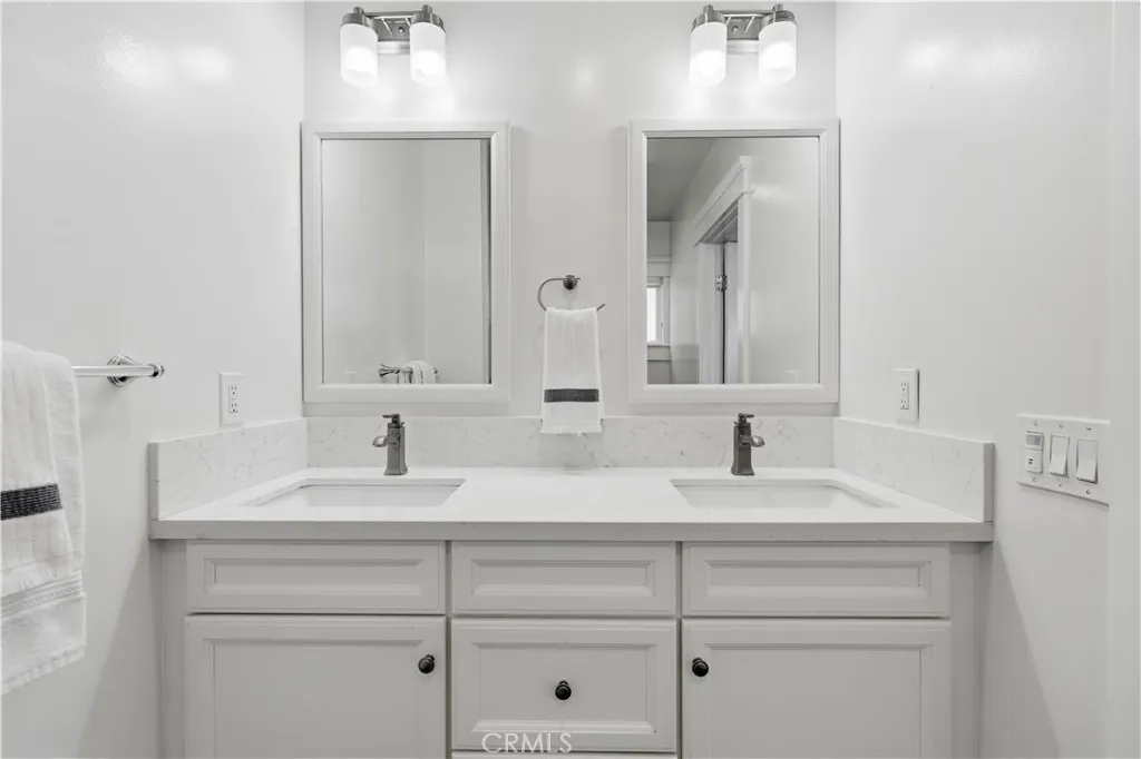 Additional image 20 of 130 Cordova Walk, Long Beach, CA 90803