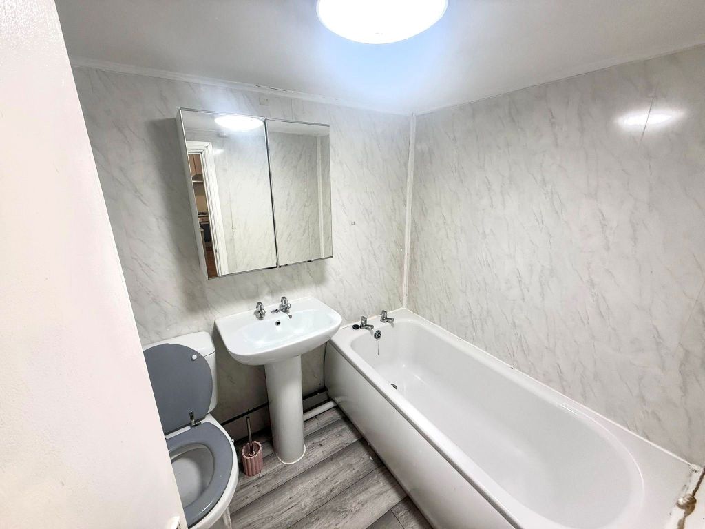 Additional image 5 of 2 bed terraced house to rentDan-Y-Twyn, Treharris CF46