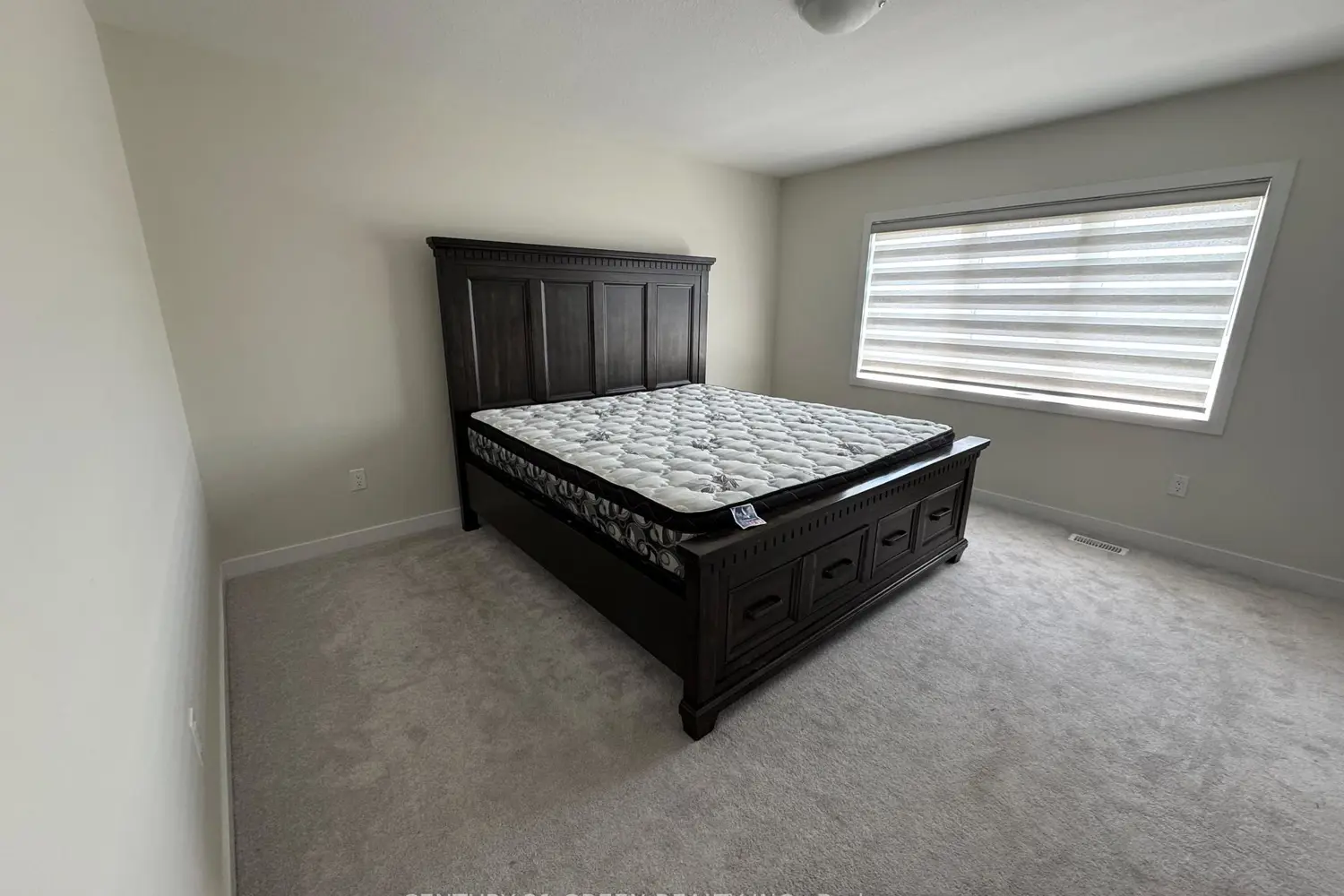 Additional image 15 of 47 Rowlock Street