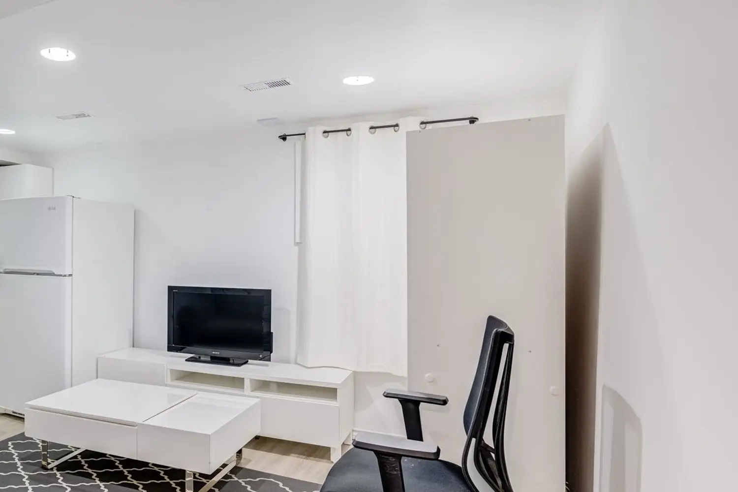 Additional image 13 of 37 The Carriage Way 37