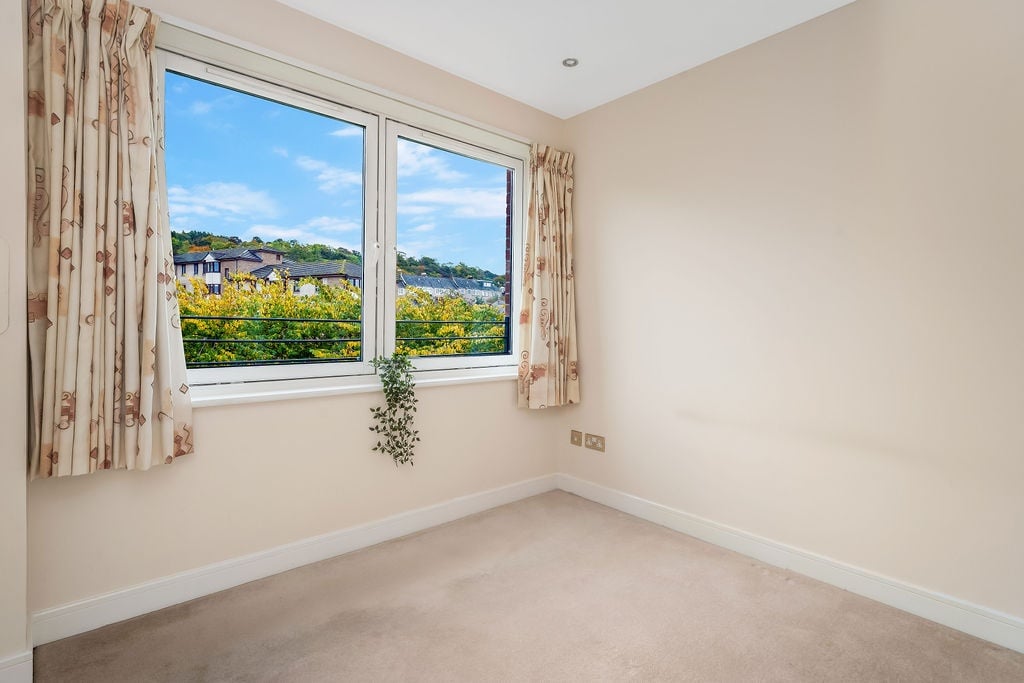 Additional image 17 of 2 Bed Flat, Meggetland View, EH14, N1 7GU