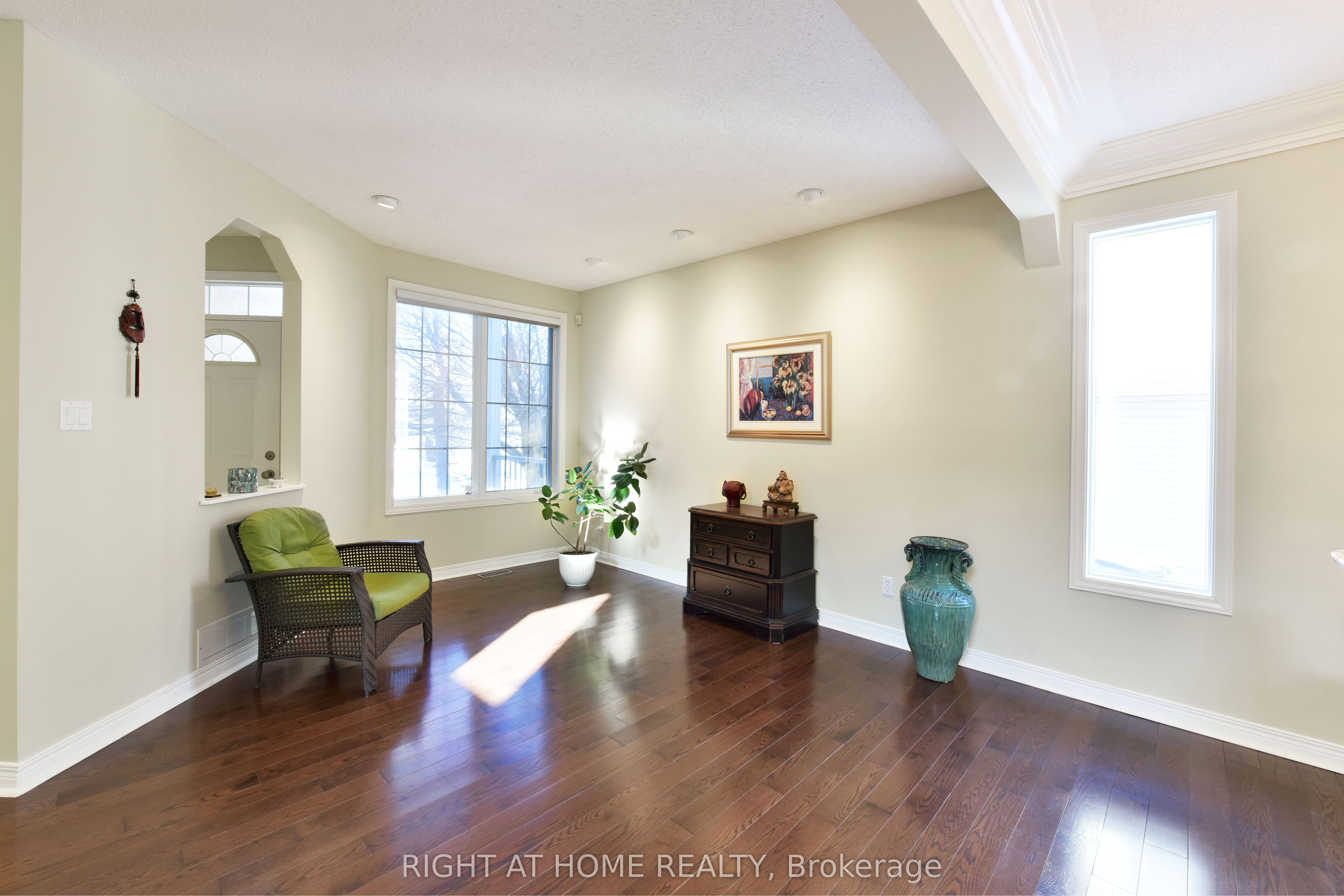 Additional image 6 of 20 Evanshen Crescent, Ottawa, ON, K2K 2Z6