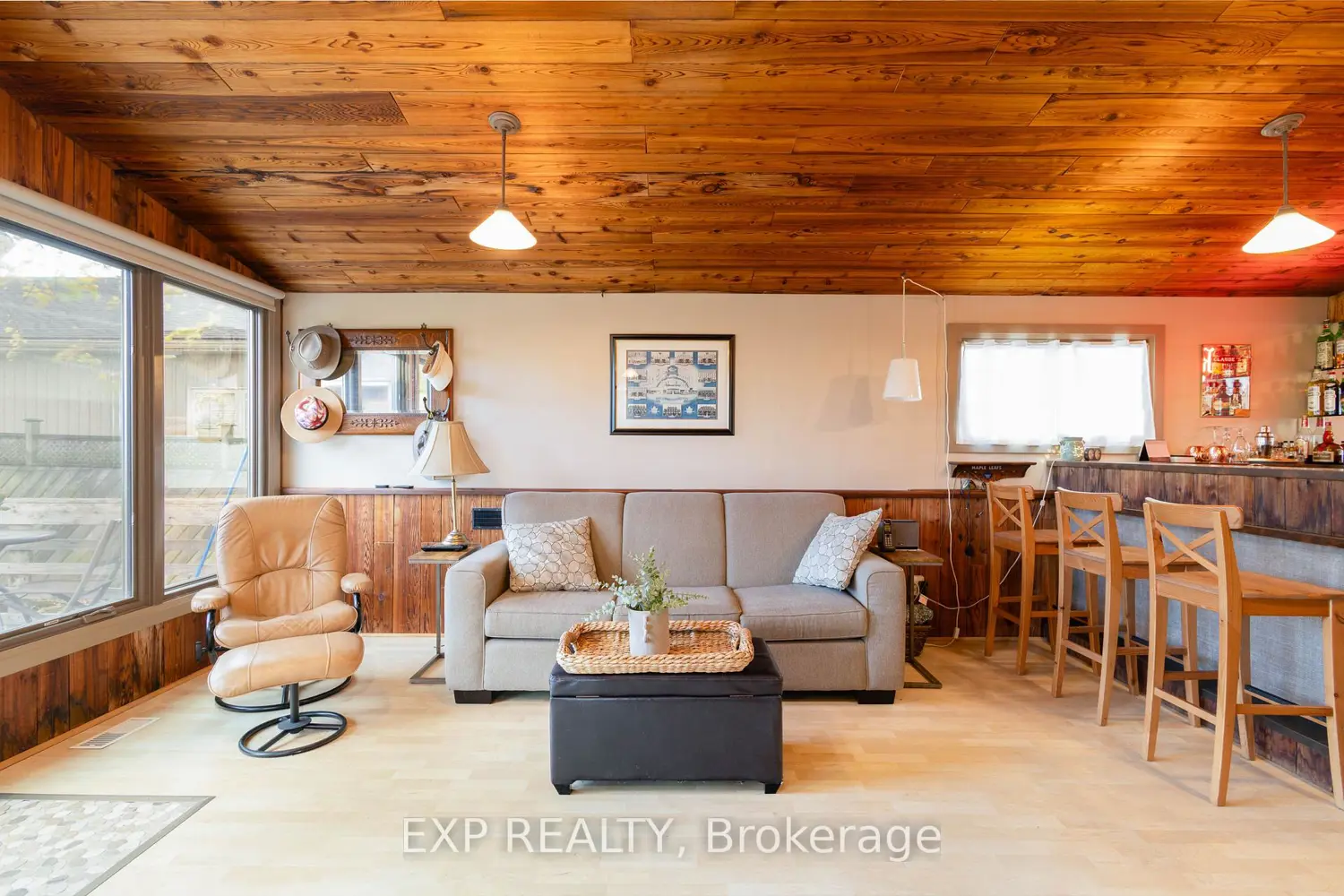 Additional image 4 of 122 Blue Heron Drive