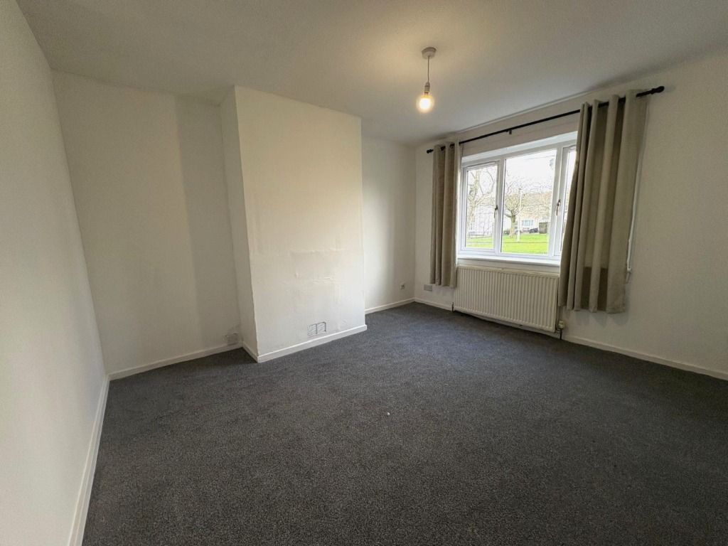Additional image 3 of 4 bed terraced house to rentNevis Gardens, Penicuik EH26