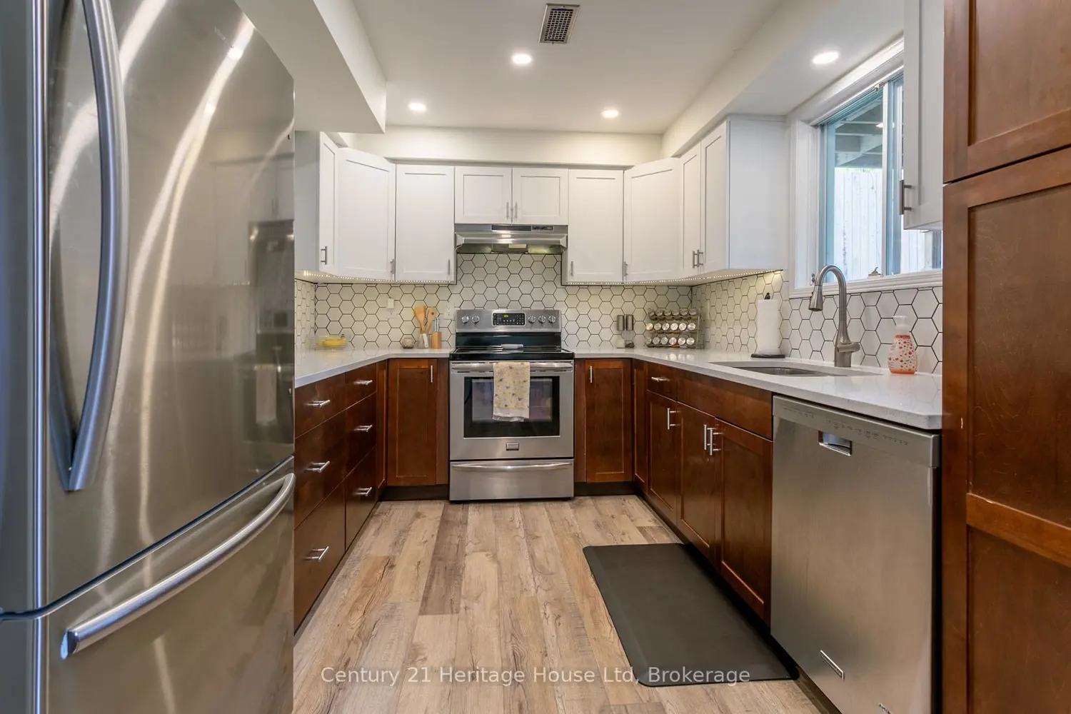 Additional image 7 of 28 Anderson Street