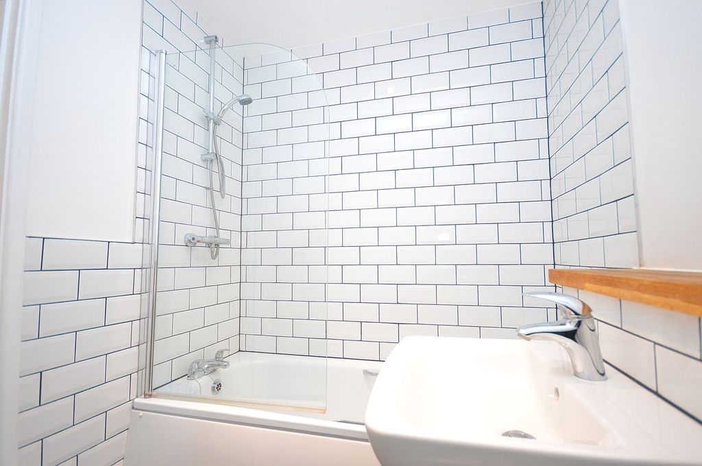 Additional image 10 of 1 bed flat to rentHazelwood Road, Northampton NN1