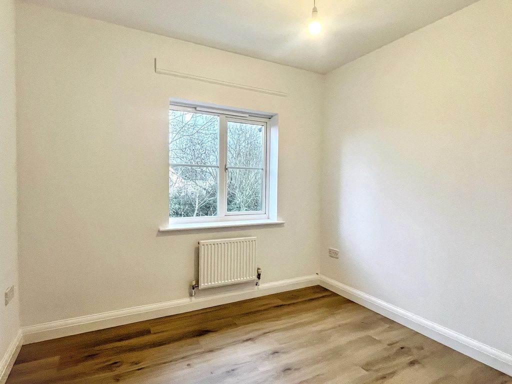 Additional image 12 of 4 bed terraced house to rentMeadow Place, St. Georges, Weston-Super-Mare, North Somerset BS22