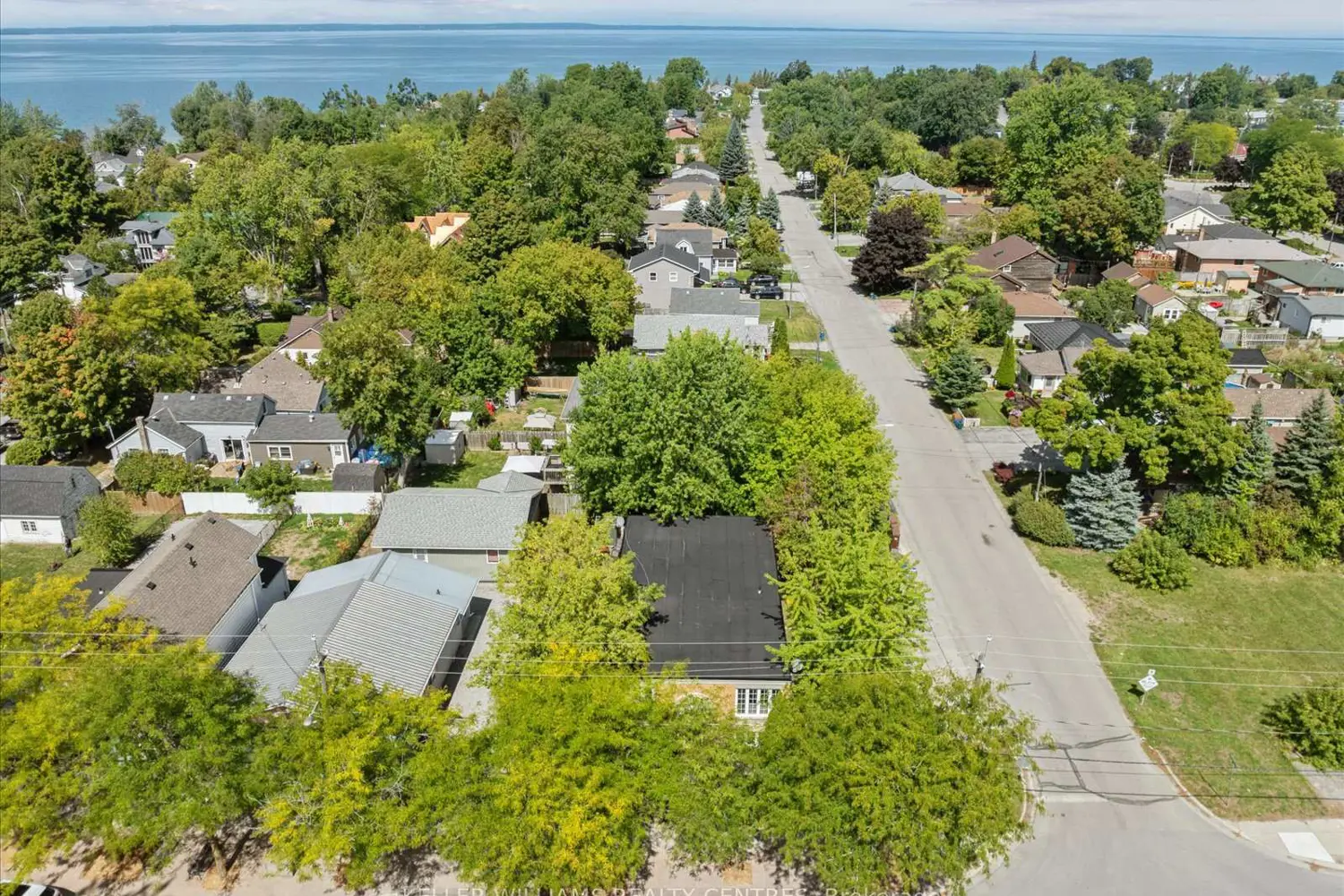 Additional image 5 of 948 Lake Drive