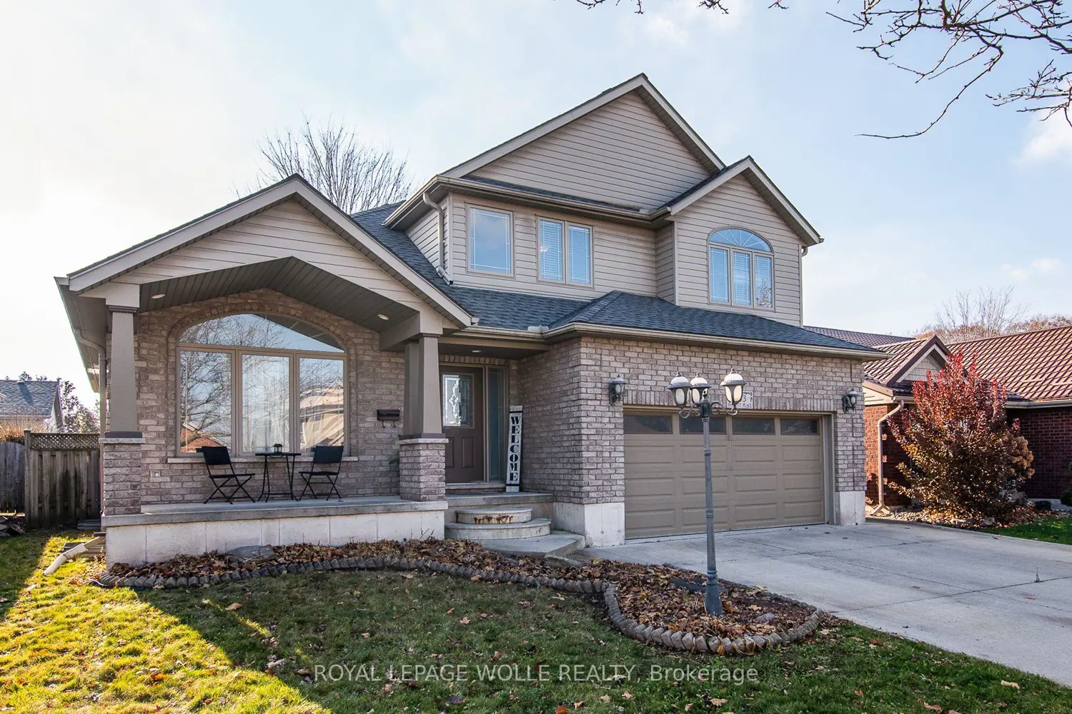383 Parrott Place