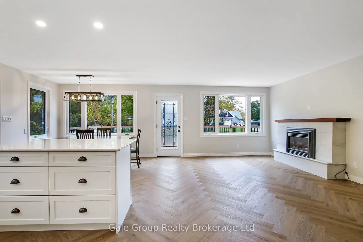 Additional image 11 of 10 Clubhouse Road