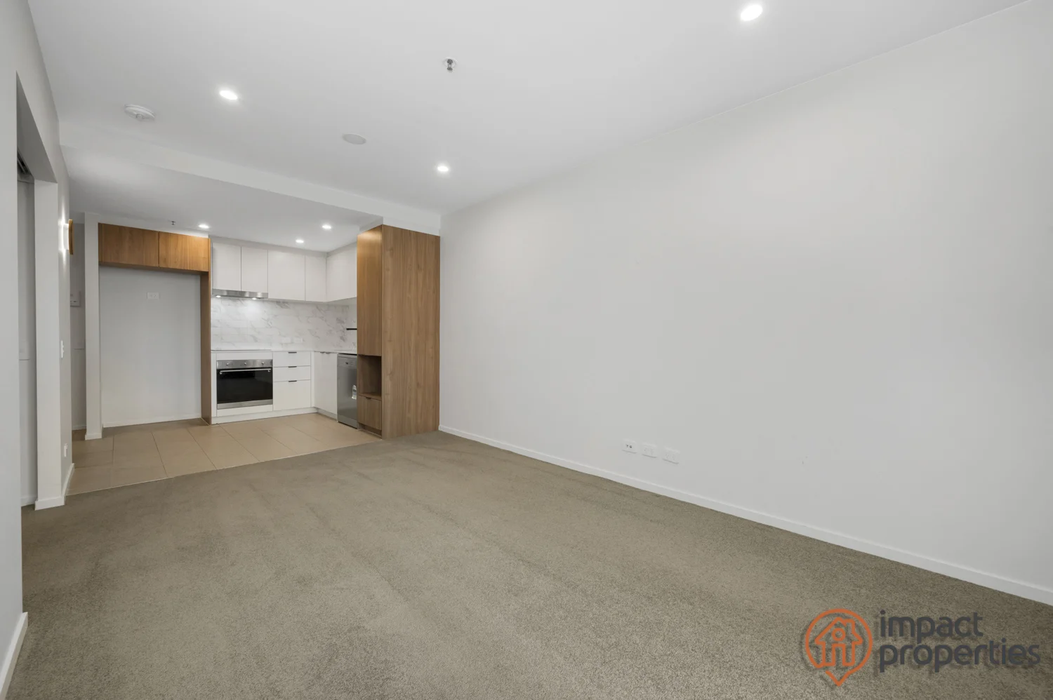 Additional image 2 of 620/15 Bowes Street, Phillip ACT 2606