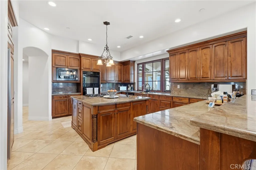 Additional image 26 of 3939 W Robinwood Ave, Visalia, CA 93291