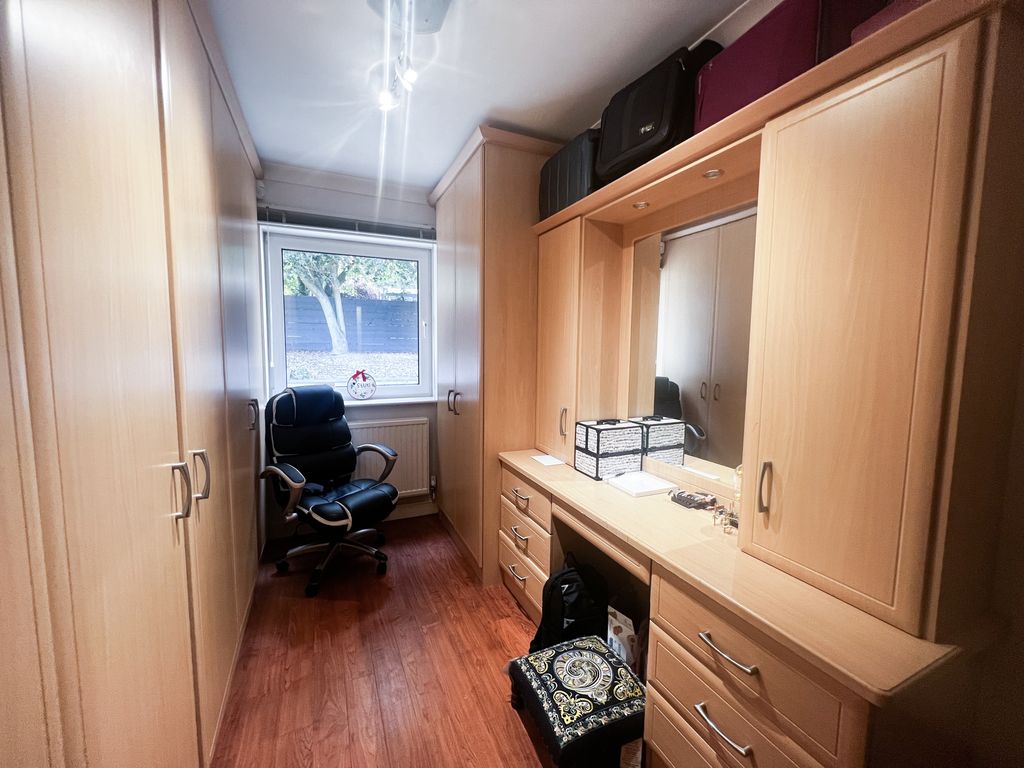 Additional image 16 of 4 bed detached house to rentSwanland Garth, North Ferriby HU14
