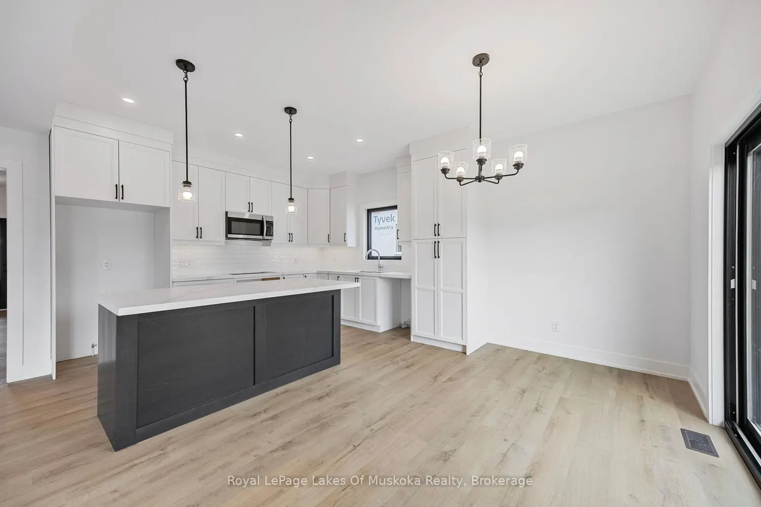 Additional image 6 of 118 Brandon Avenue