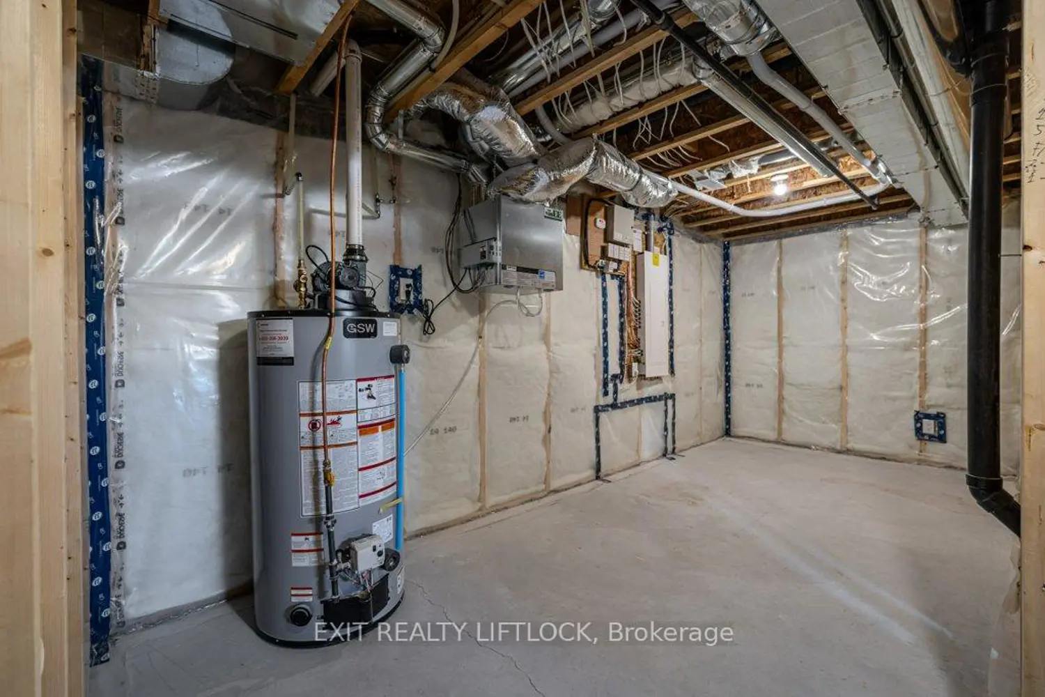 Additional image 11 of 802 Steinberg Court