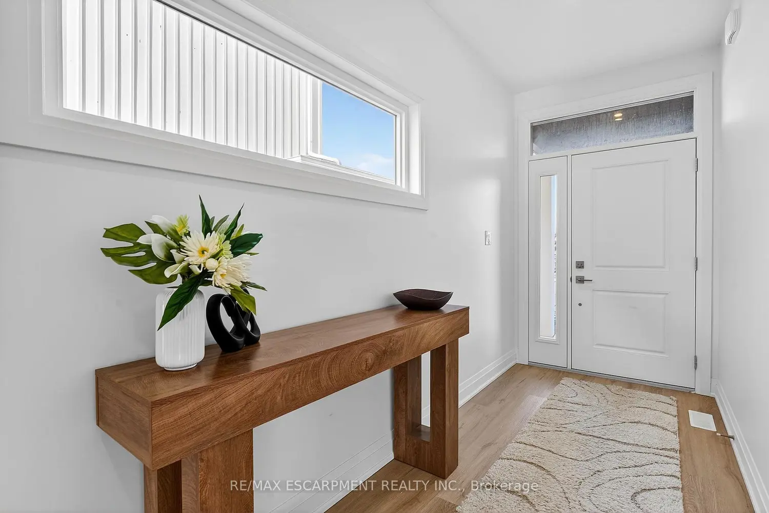 Additional image 3 of 8868 Angie Drive