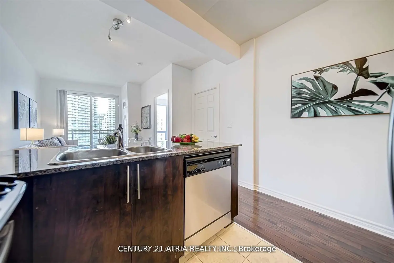Additional image 9 of 18 Holmes Avenue 1109