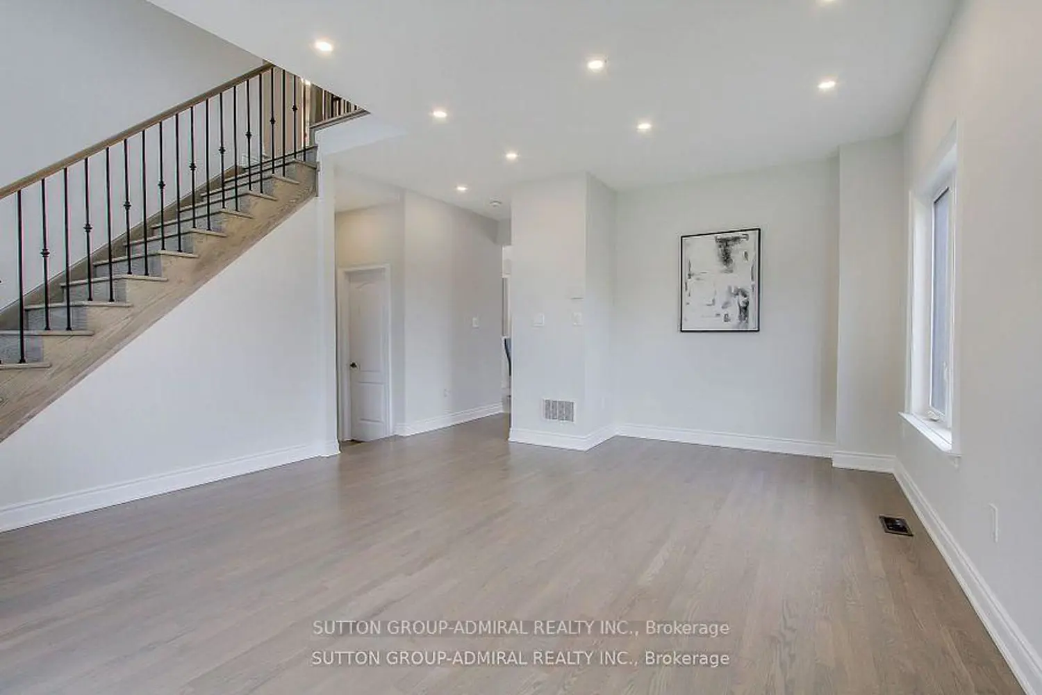 Additional image 5 of 26 Oakmont Avenue