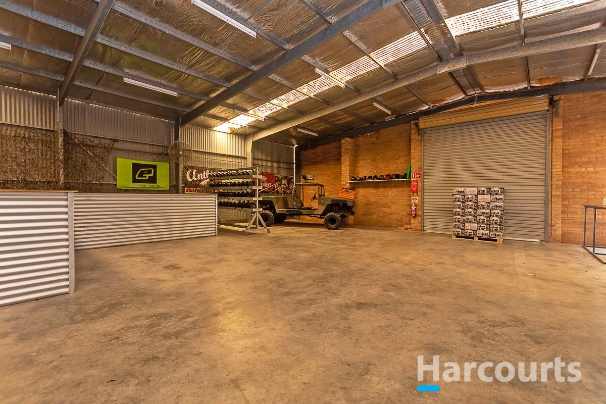 Additional image 22 of 400 Karoborup Road, Carabooda WA 6033