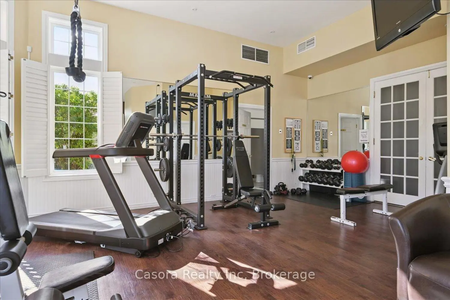 Additional image 20 of 1431 Walkers Line #301