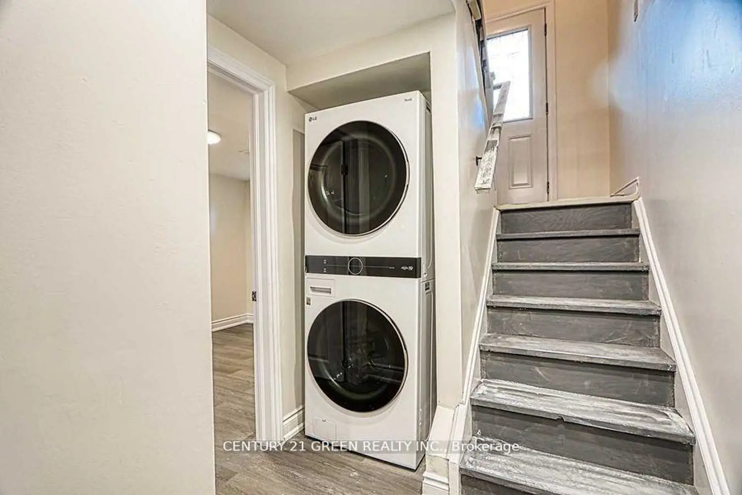 Additional image 14 of 164 Gardiner Drive