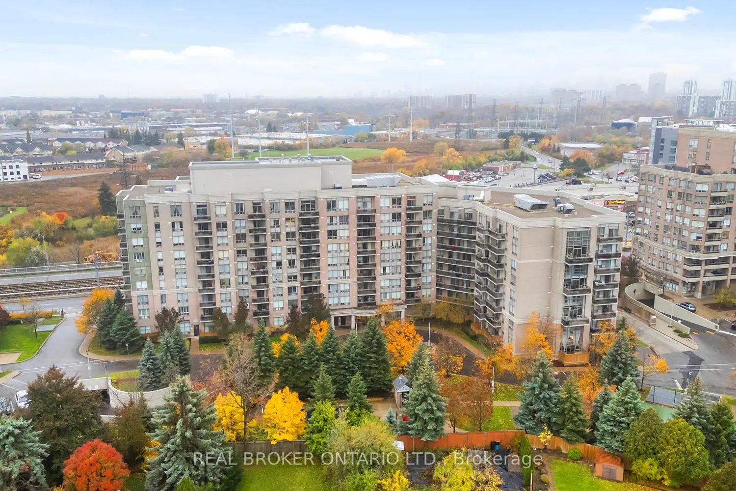 Additional image 16 of 1720 Eglinton Avenue 601
