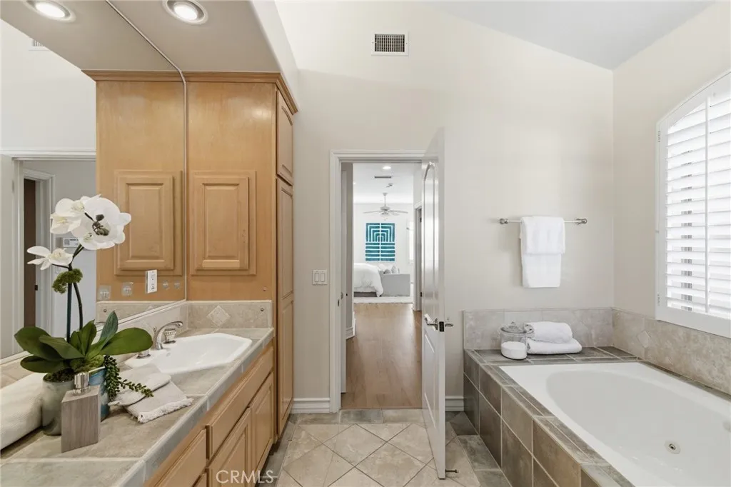 Additional image 52 of 2409 Ruhland Ave. Unit B, Redondo Beach, CA 90278