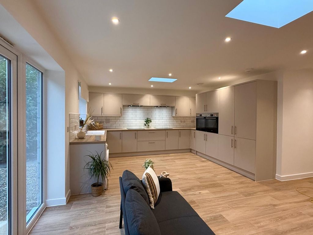 Additional image 10 of 6 bed semi-detached house to rentRanworth Road, Norwich NR5