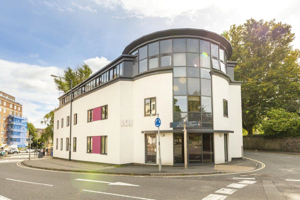 6 bed flat to rentQueens Road, Clifton, Bristol BS8 photo 4