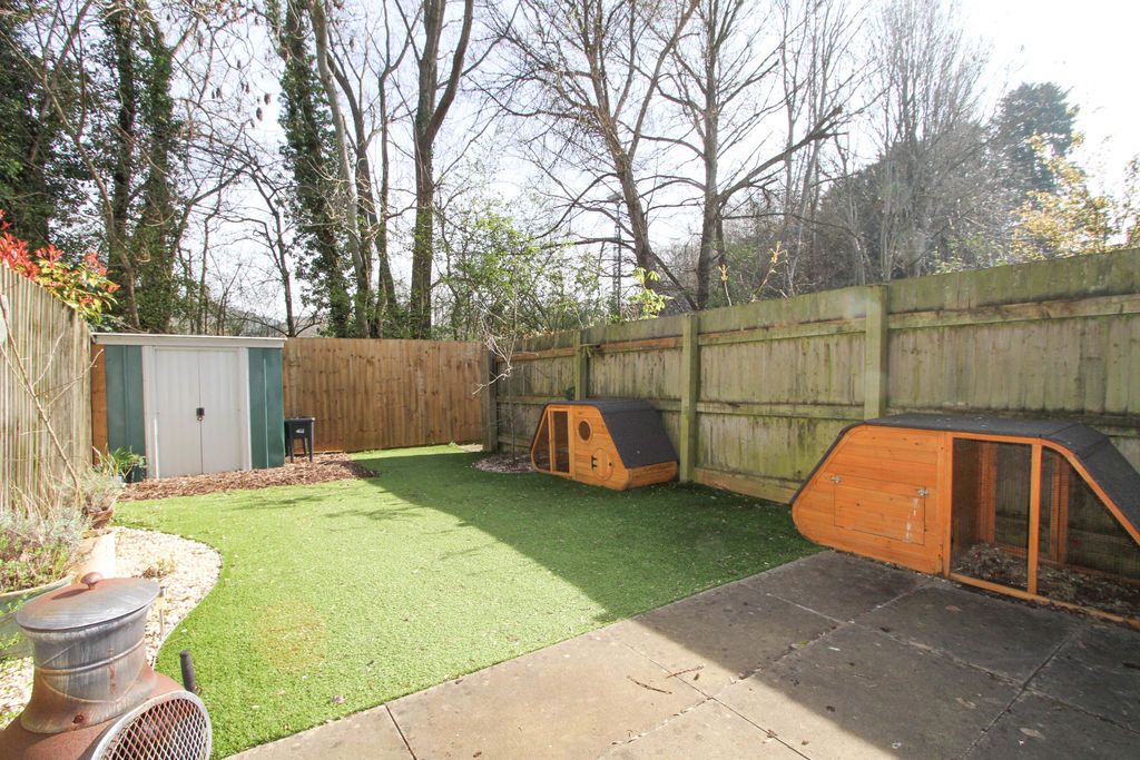 Additional image 3 of 4 bed terraced house to rentYeates Court, Clevedon BS21