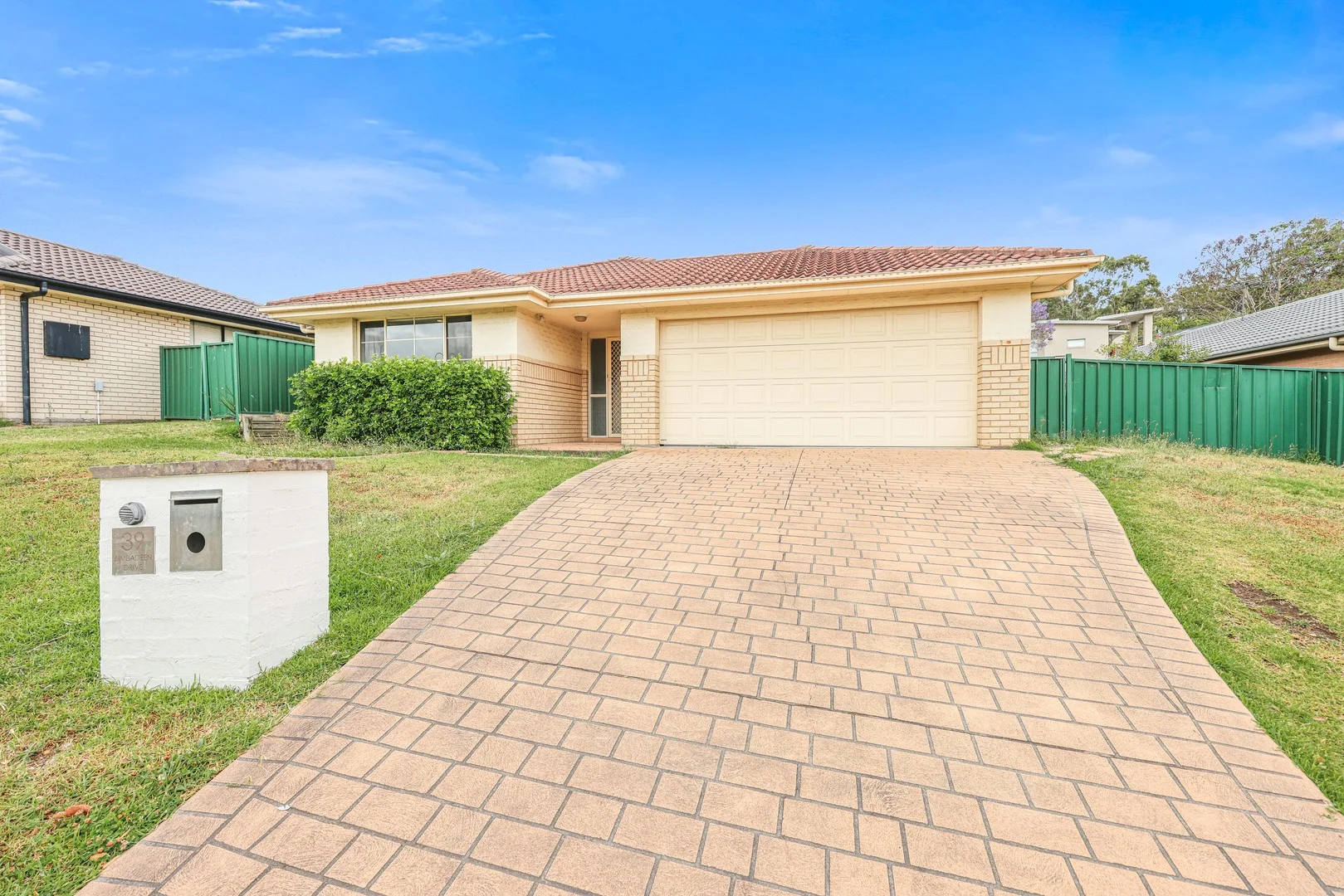 39 Bimbadeen Drive, Muswellbrook NSW 2333