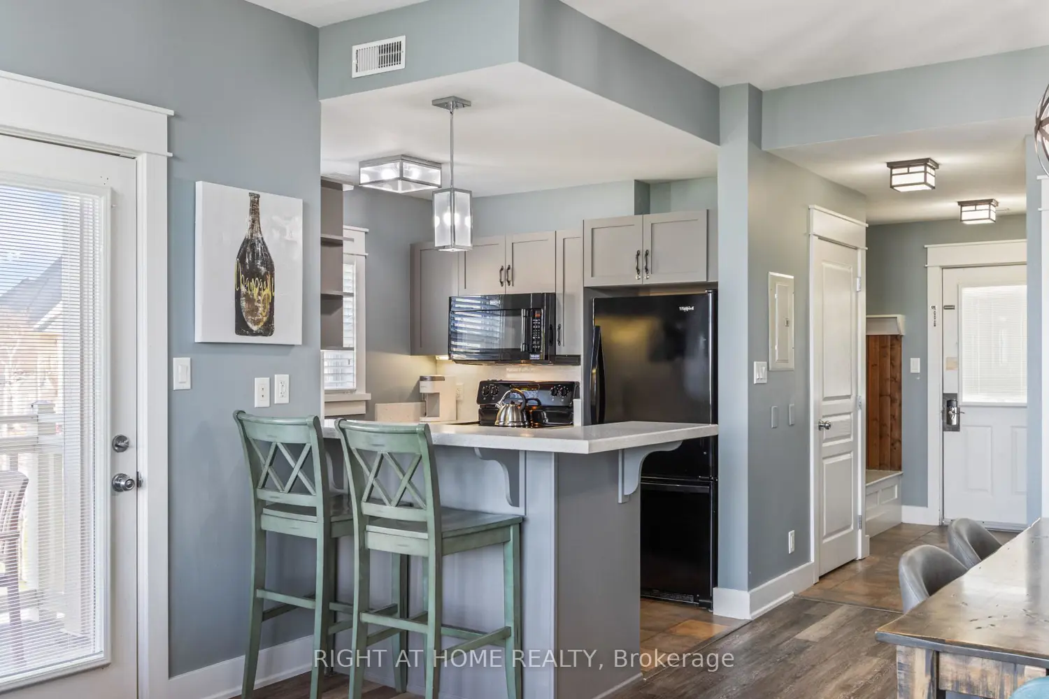 Additional image 5 of 130 Fairway Court 229