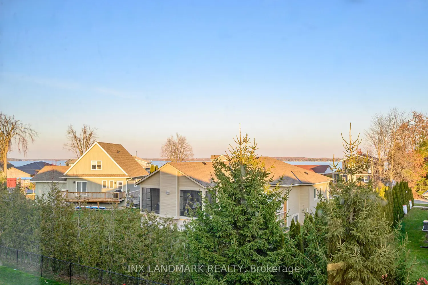 Additional image 13 of 3727 Lakepoint Drive