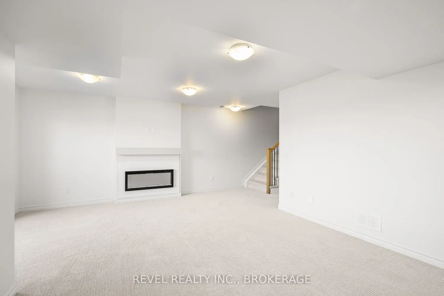 Additional image 6 of 1413 Demers Avenue