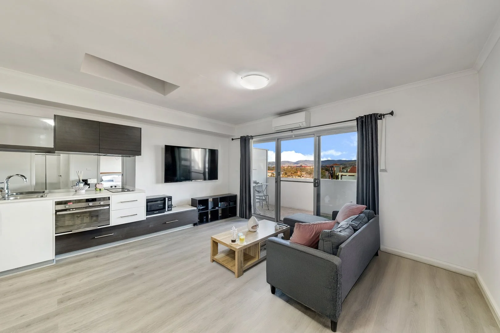223/142 Anketell Street, Greenway ACT 2900