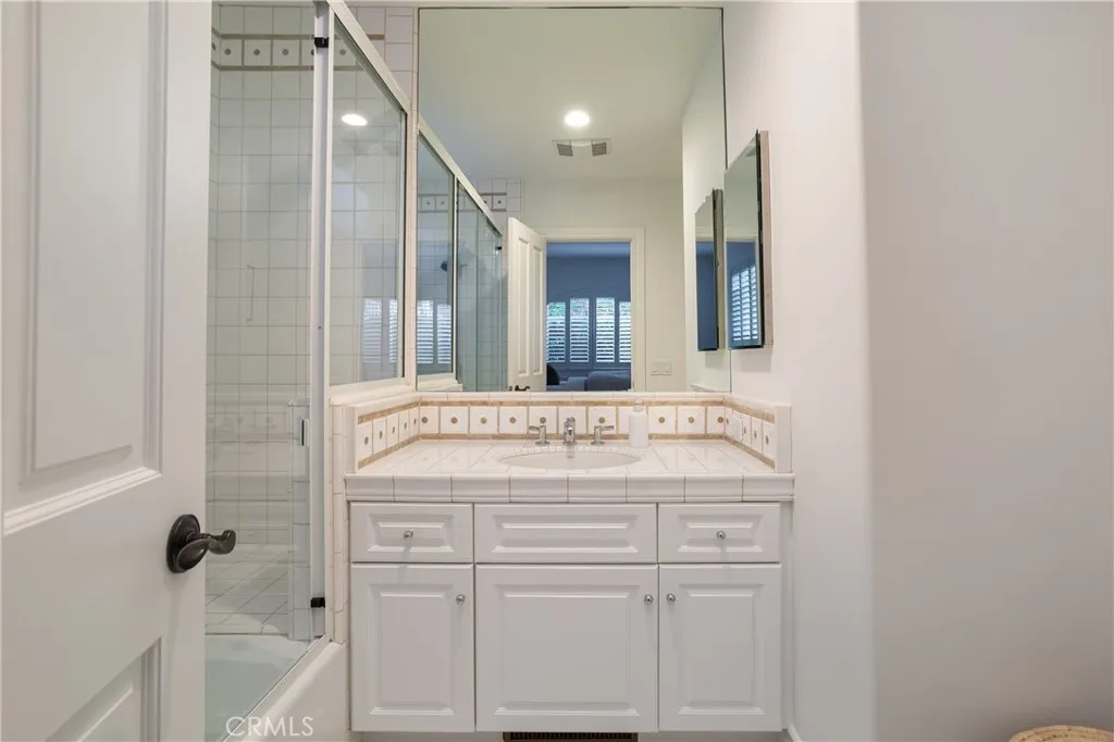 Additional image 31 of 212 Kings Pl, Newport Beach, CA 92663