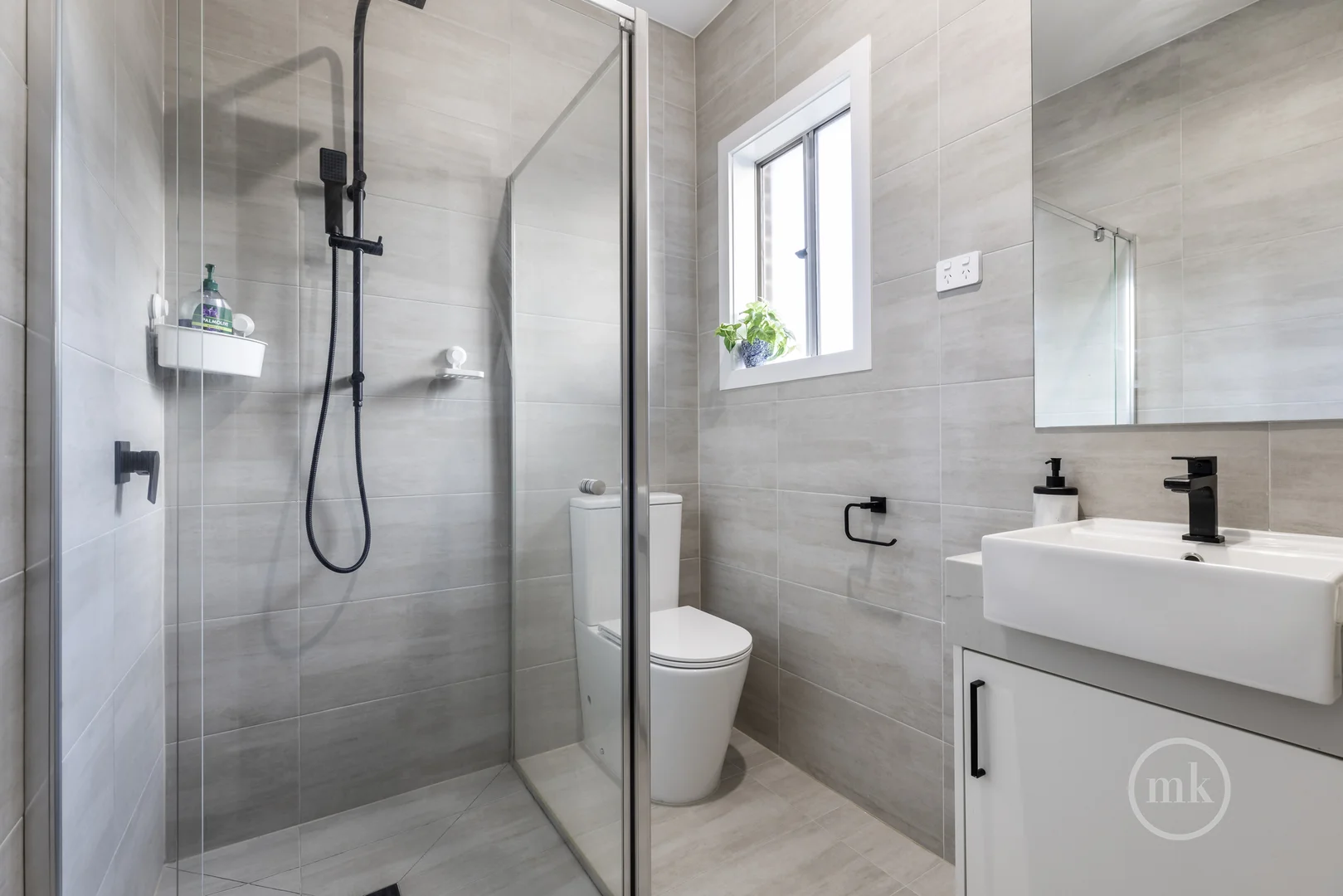 Additional image 6 of 2/147 Rattray Road, Montmorency VIC 3094