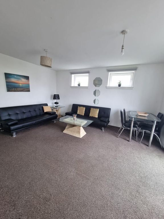 Additional image 4 of 2 bed flat to rentRedshank Avenue, Renfrew PA4
