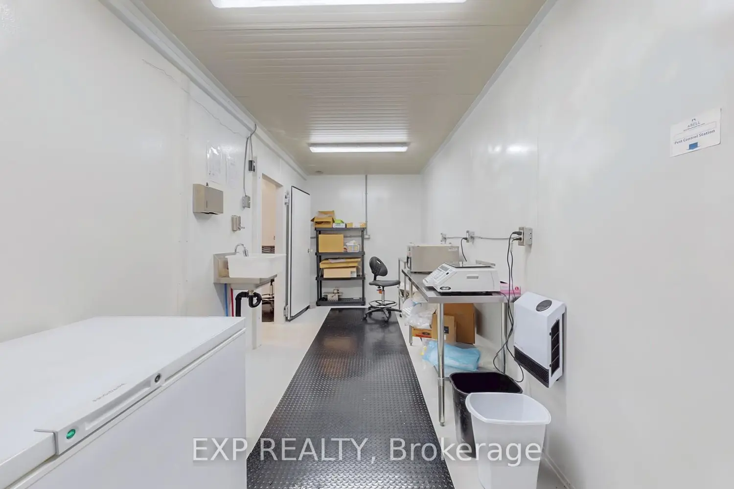 Additional image 12 of 42 Somerville Crescent