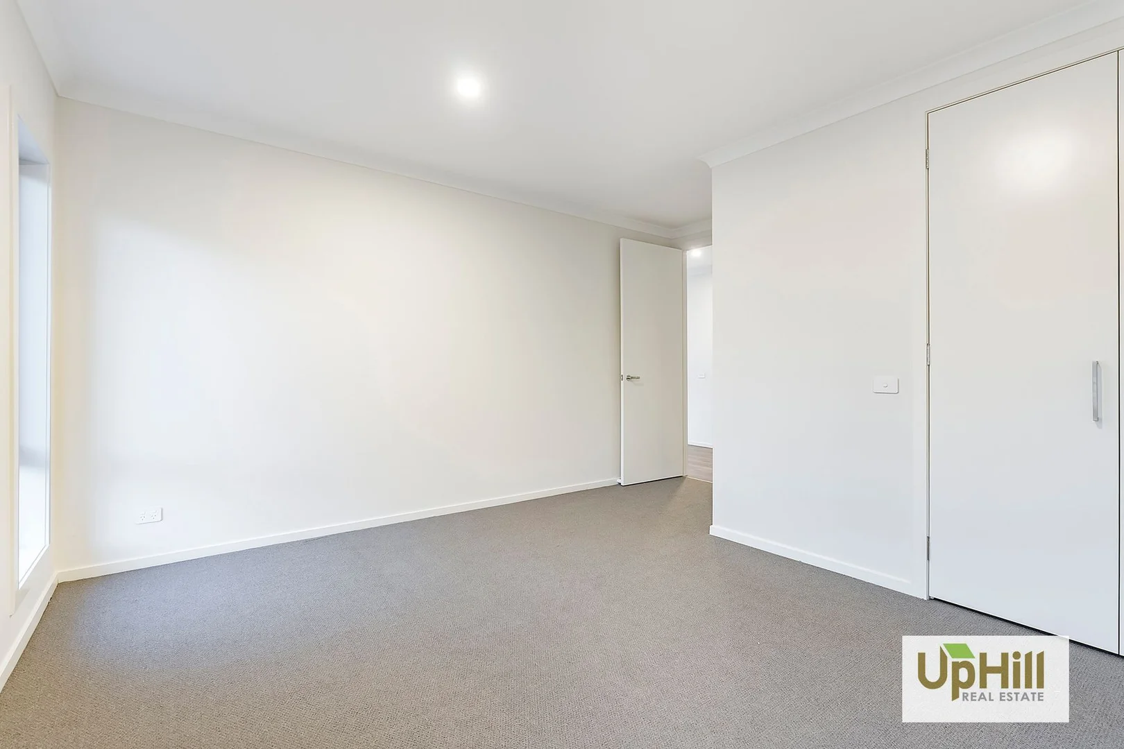 Additional image 11 of 8 Eildon Avenue, Clyde VIC 3978