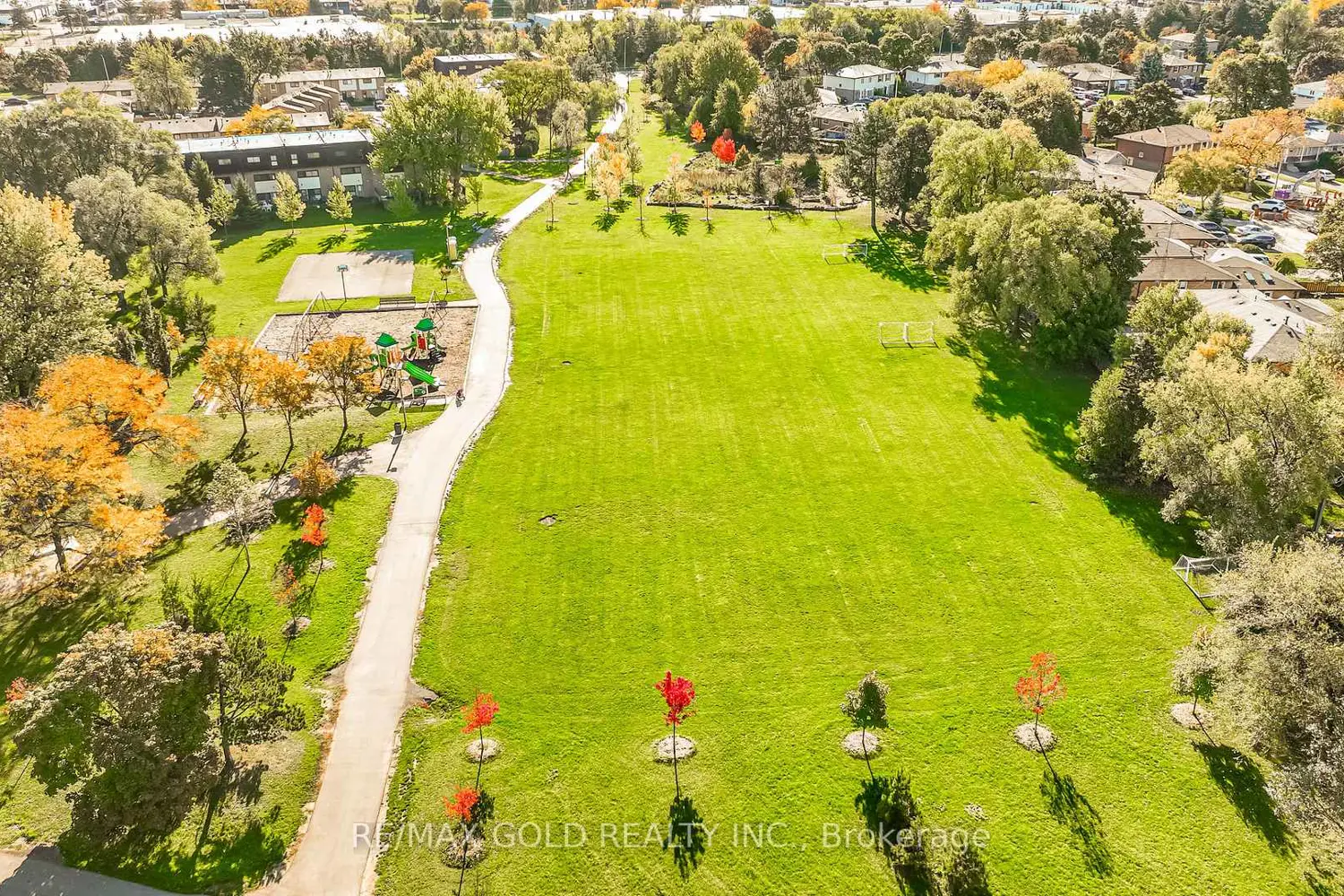 Additional image 20 of 46 Dearbourne Boulevard 41