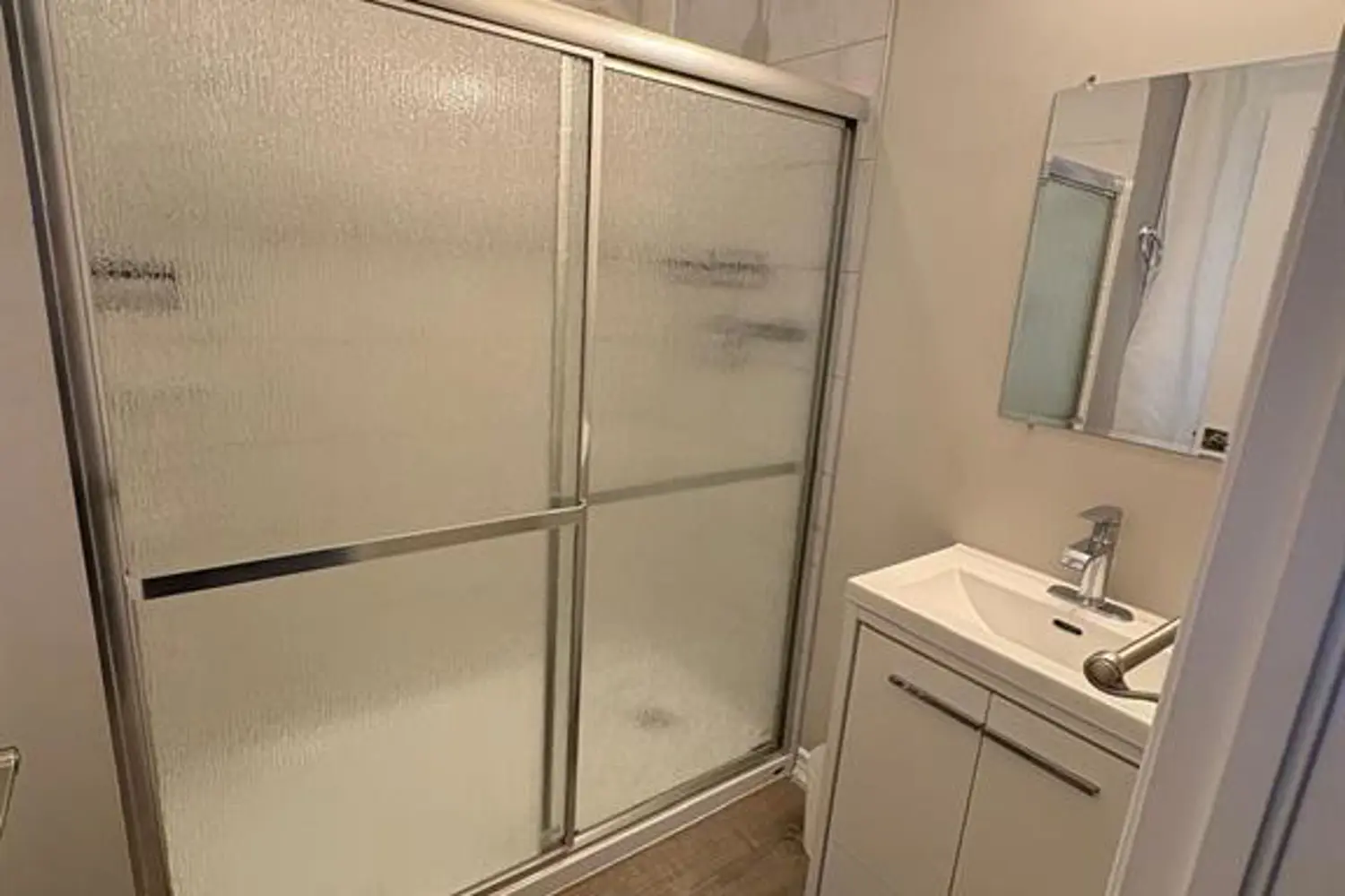 Additional image 9 of 38 Ward Avenue