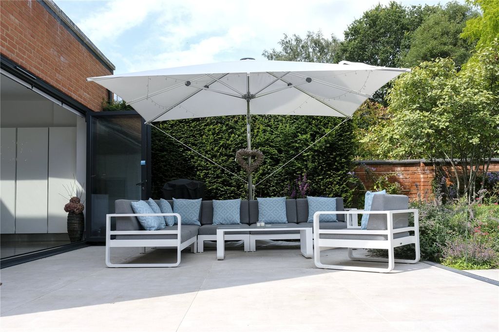 Additional image 18 of 4 bed detached house to rentNorman Avenue, Henley-On-Thames, Oxfordshire RG9