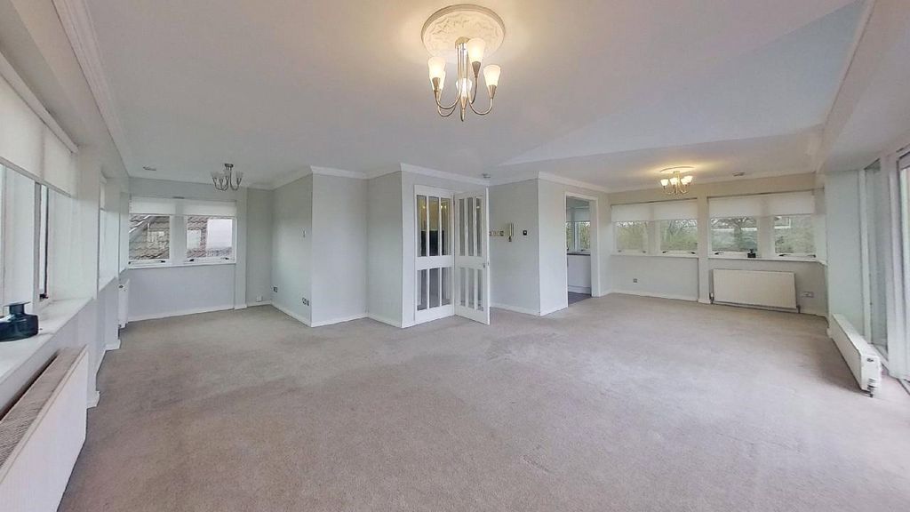 Additional image 5 of 5 bed flat to rentCanting Way, Festival Park, Glasgow G51