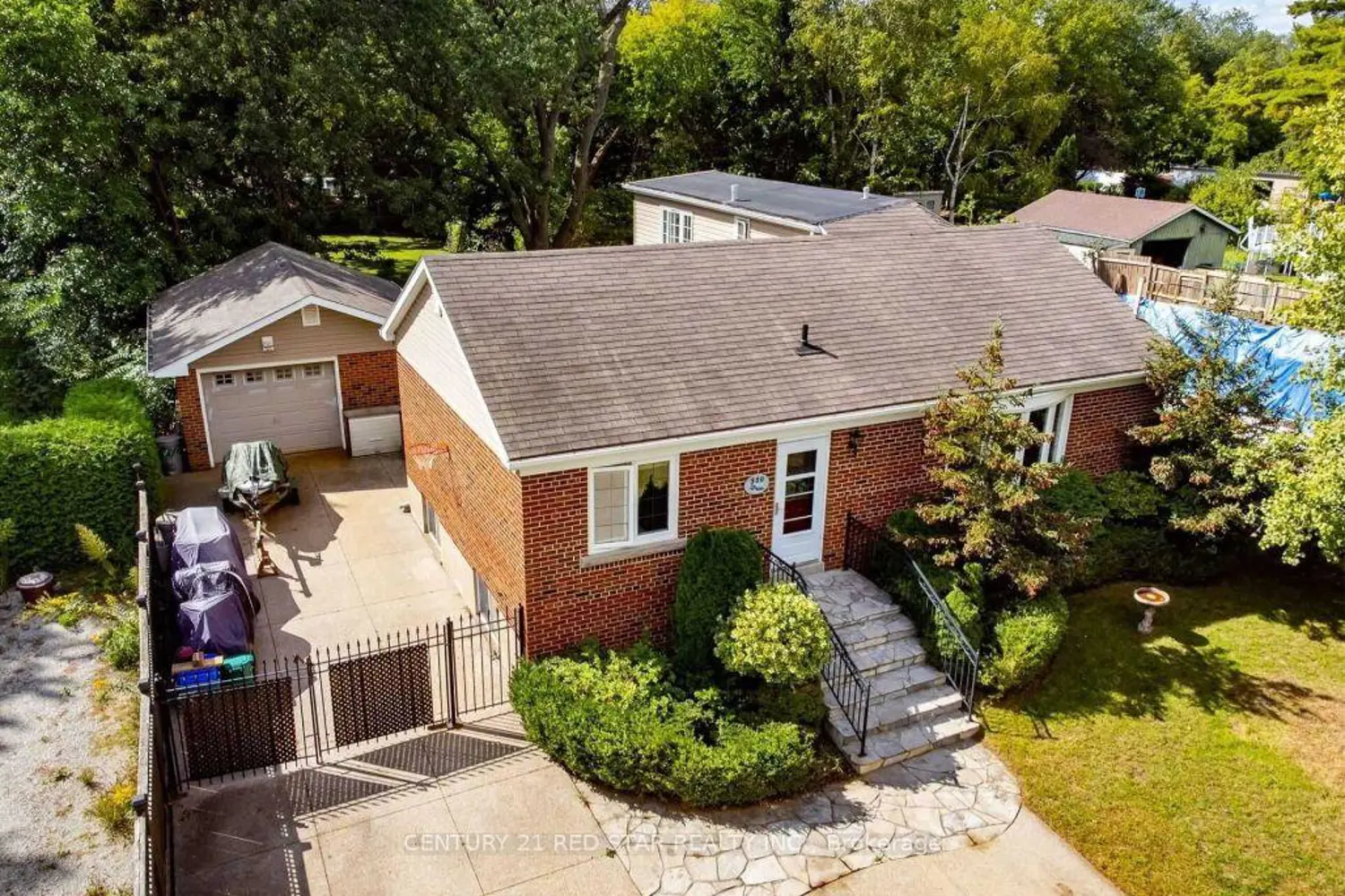 Additional image 2 of 550 Fourth Line